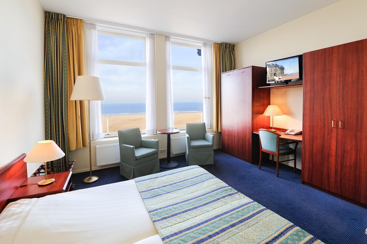 Boulevard Scheveningen Hotel 3*